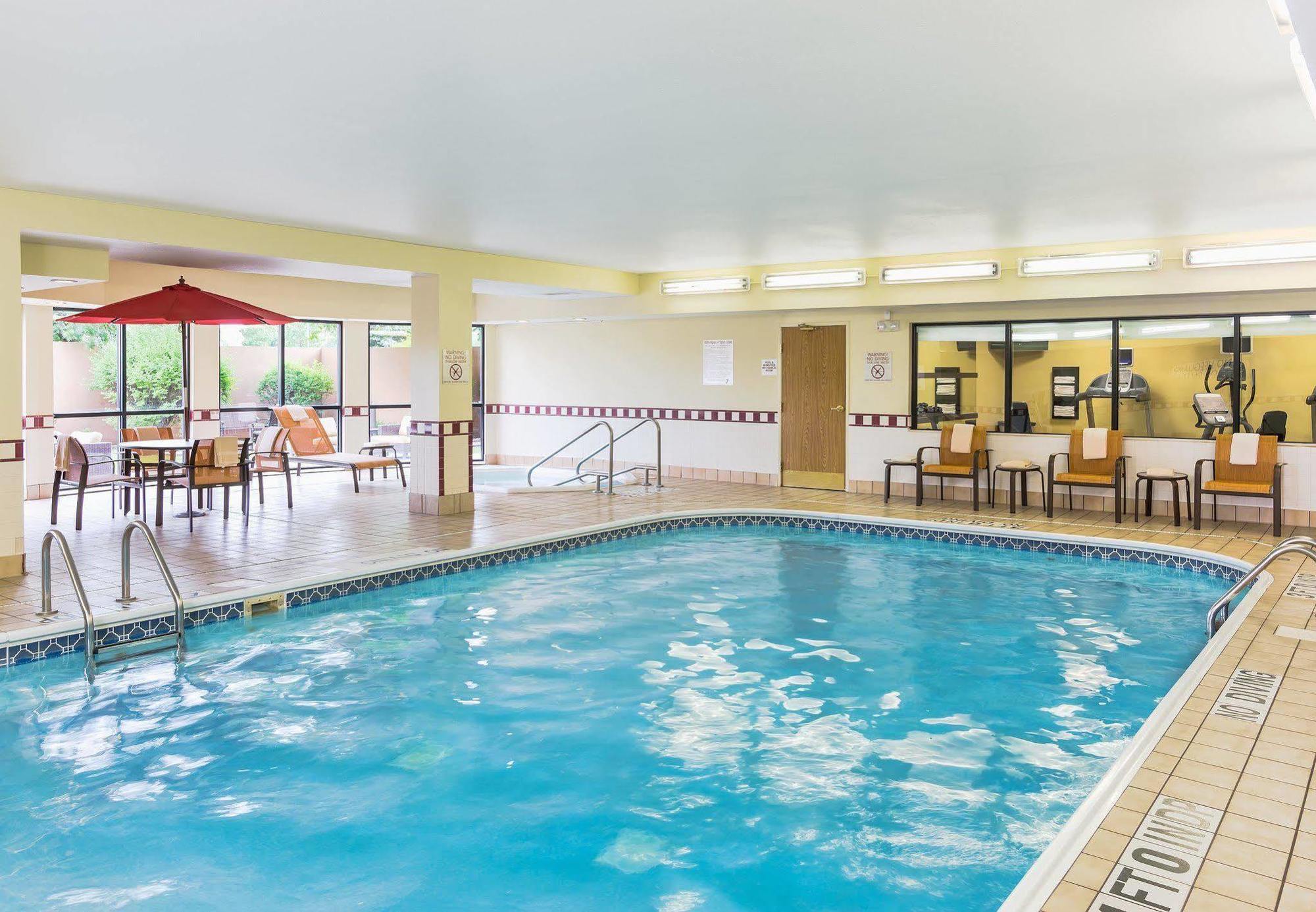Courtyard Akron Fairlawn Montrose Εξωτερικό φωτογραφία